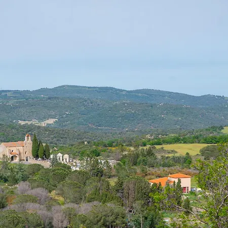 Semesterbostad Pure Canigou House An Authentic And Charming Town House With 3 Bedrooms *