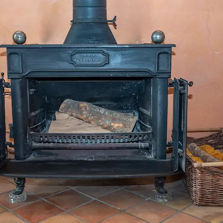 Semesterbostad Pure Canigou House An Authentic And Charming Town House With 3 Bedrooms Montalba-le-Chateau