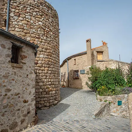 Maison Pure Canigou Spacious Authentic In Historic Le Chateau Near Perpignan * Montalba-le-Chateau