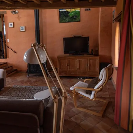 Semesterbostad Pure Canigou House An Authentic And Charming Town House With 3 Bedrooms